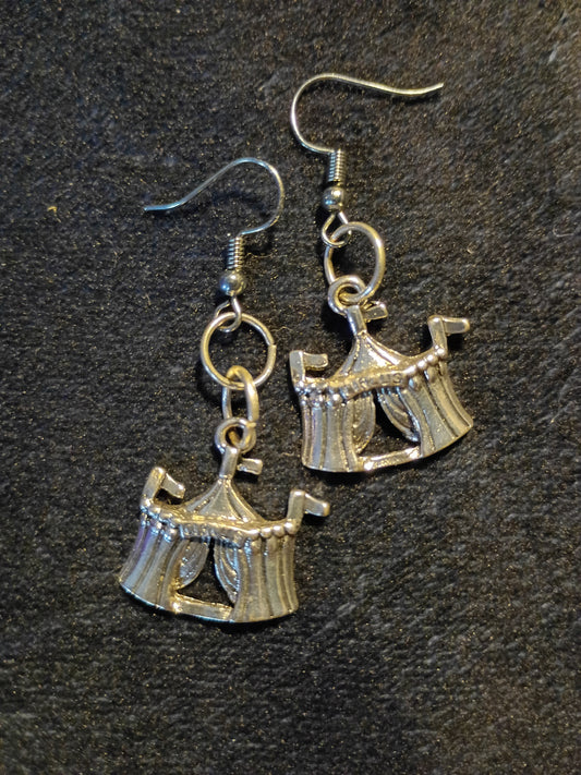 Jewelry: Misc Earrings