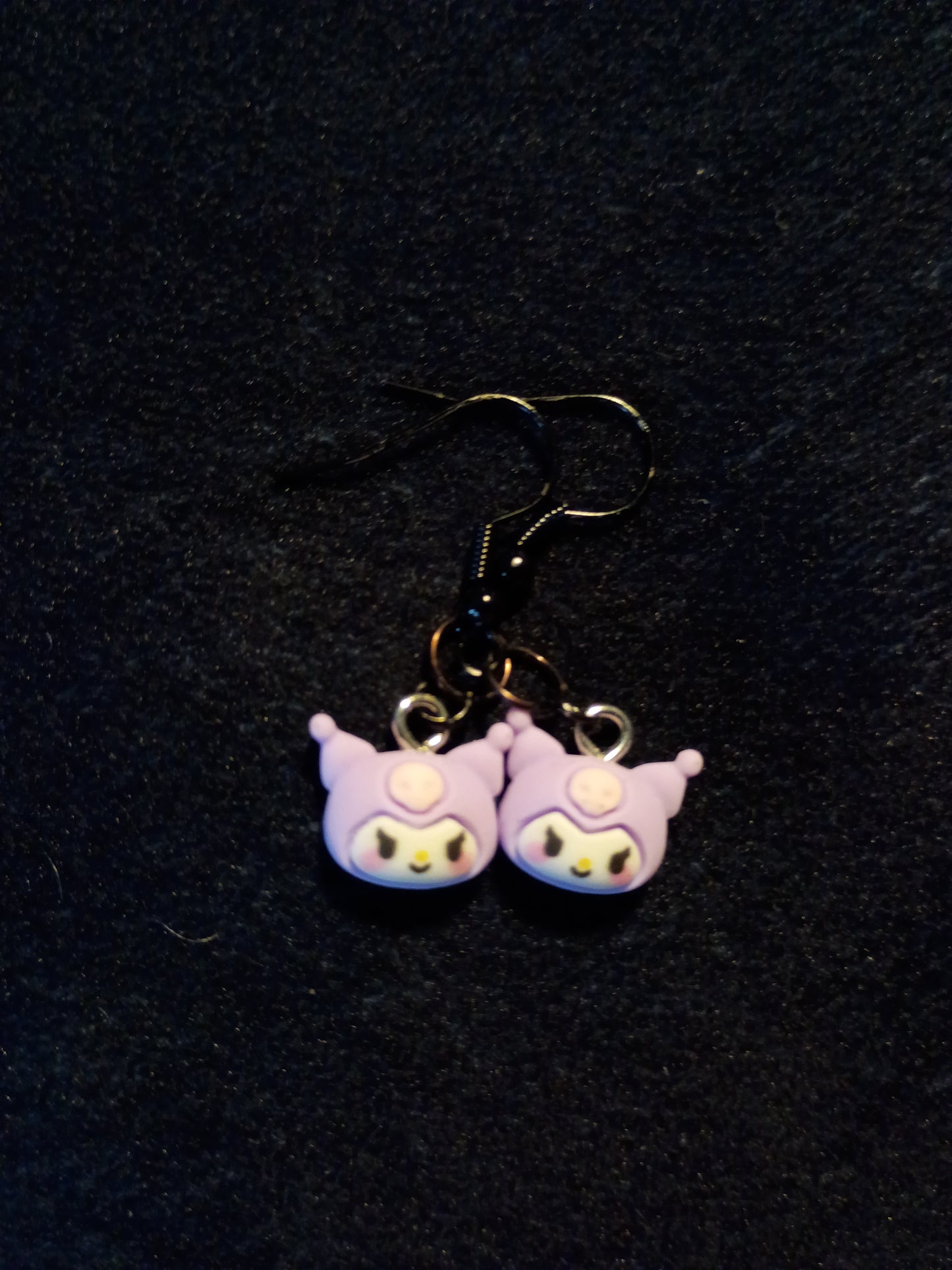 Jewelry: Kitty's Friends Earrings