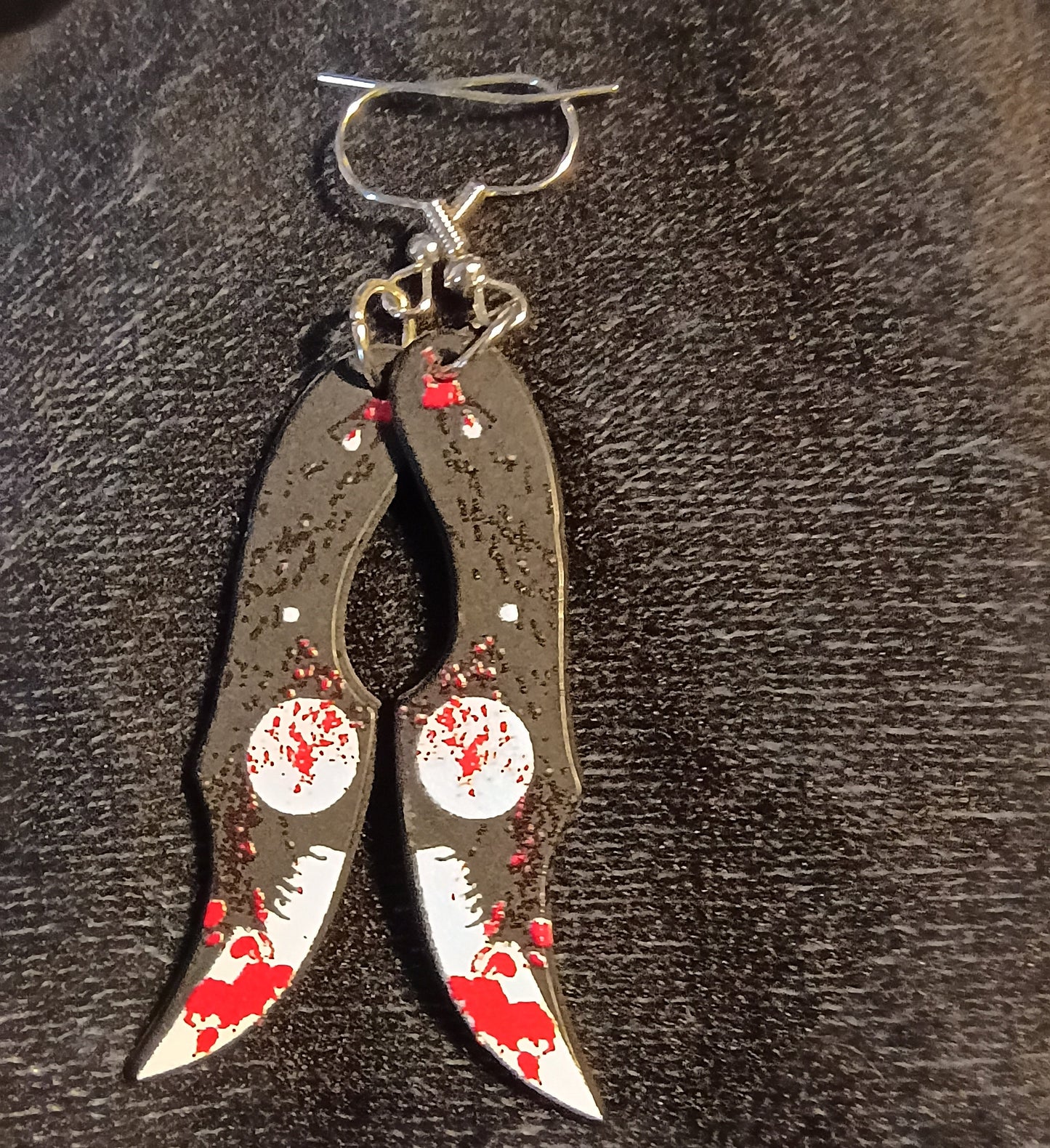 Jewelry: Weapon Earrings