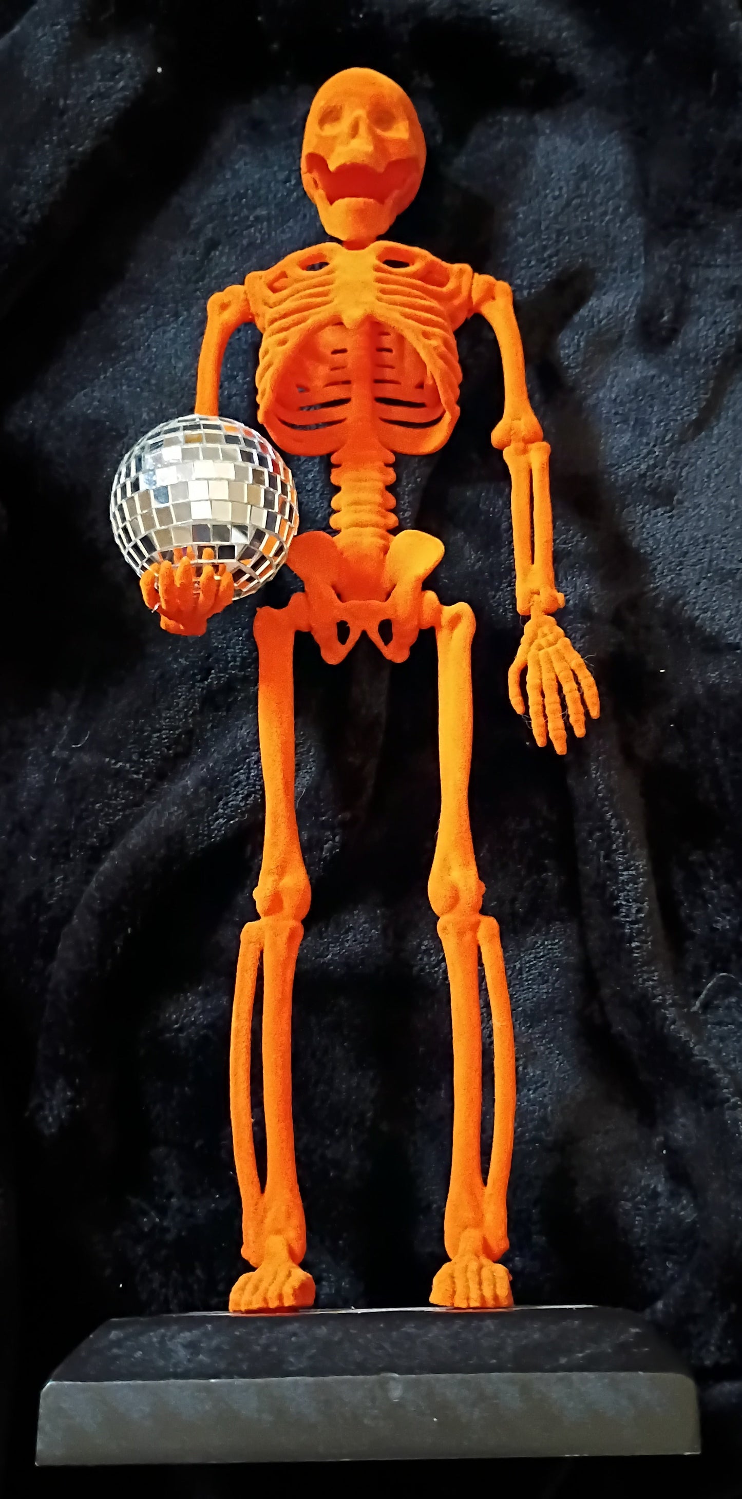 Curiosities: Jarold the Disco Skeleton