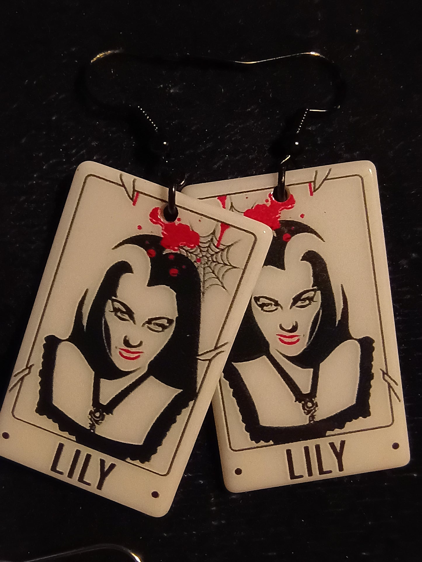 Jewelry: Spooky Season Earrings