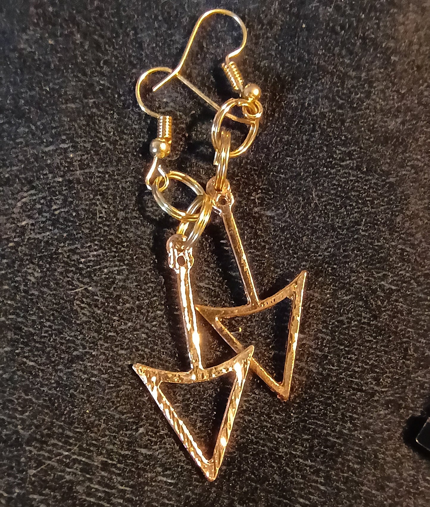 Jewelry: Weapon Earrings