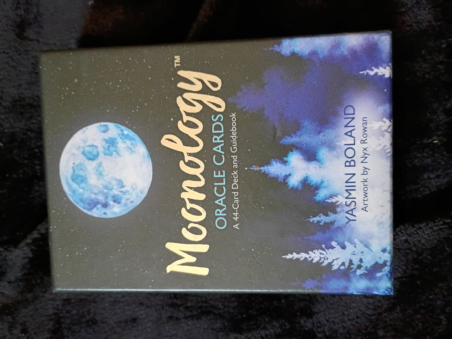 Divination: Moonology Oracle Cards